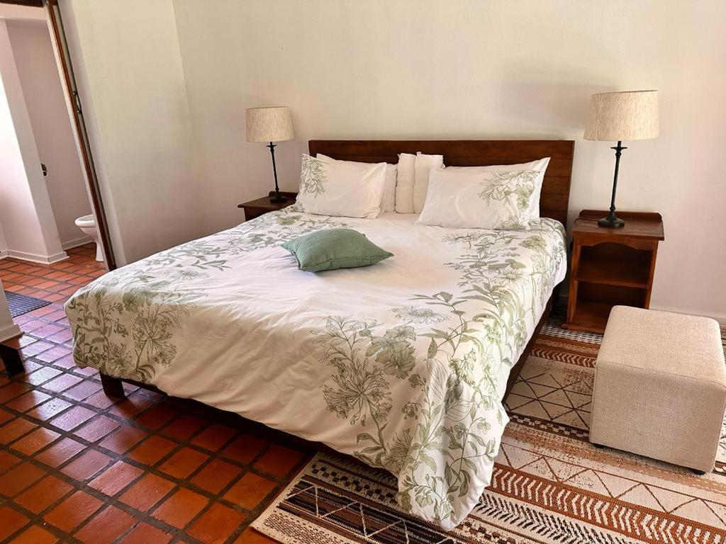 Woods Guest House Миделбург Екстериор снимка