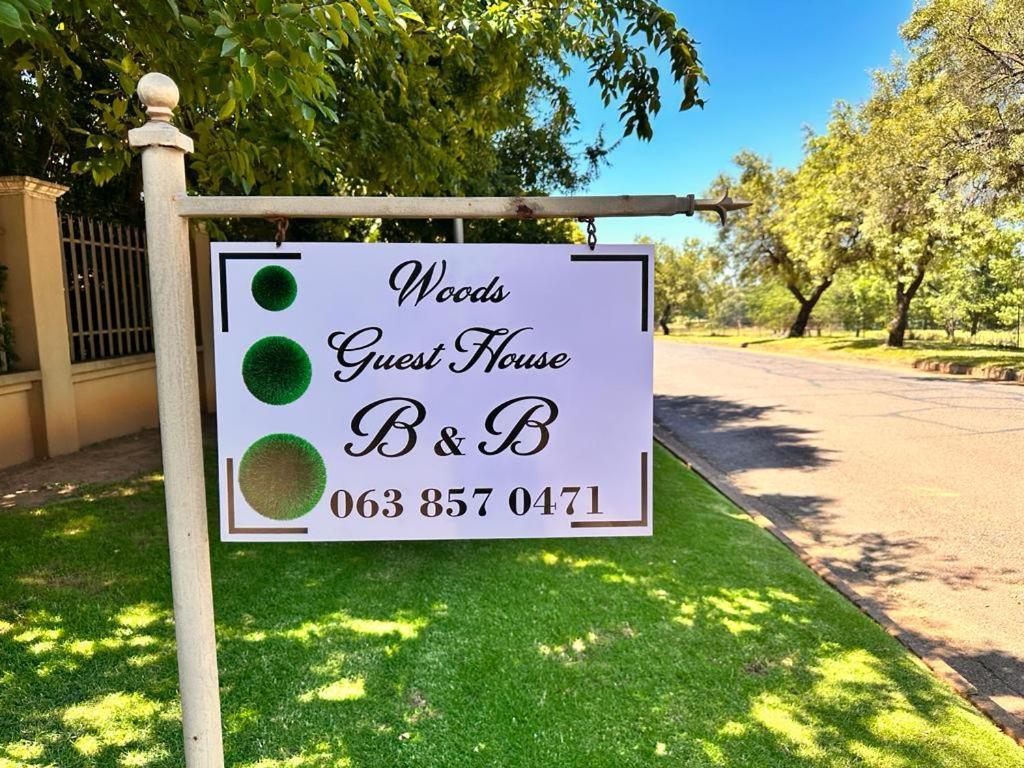 Woods Guest House Миделбург Екстериор снимка